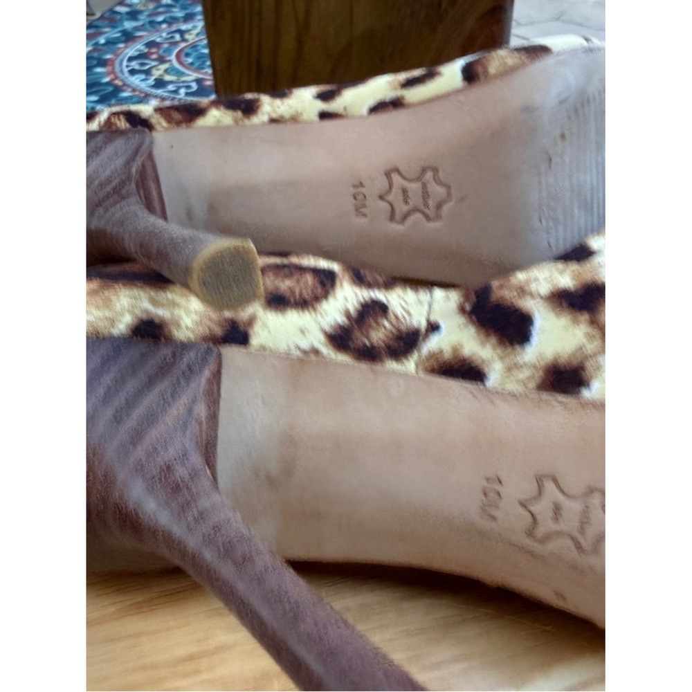 GUESS Leopard-Print Pointed Toe Pumps in Brown and Black - Picture 13 of 13